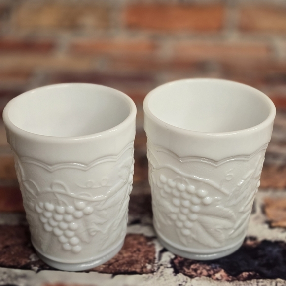 Milk Glass Tumblers Set Of Two Grape Design - Picture 6 of 7